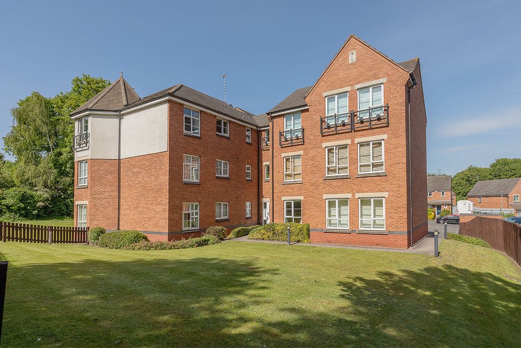 Property photo 1 of 17