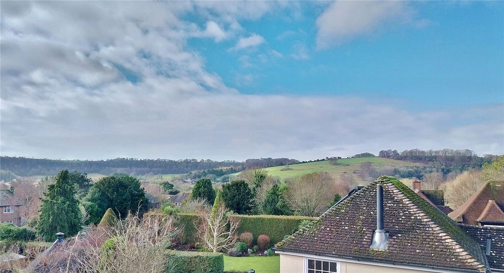 Property photo 3 of 33 Picture No. 87