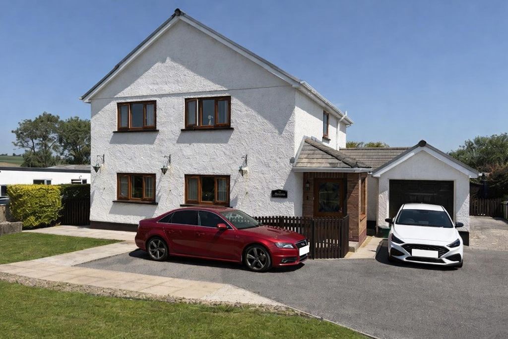 Property photo 1 of 25 Sorento25A.Png