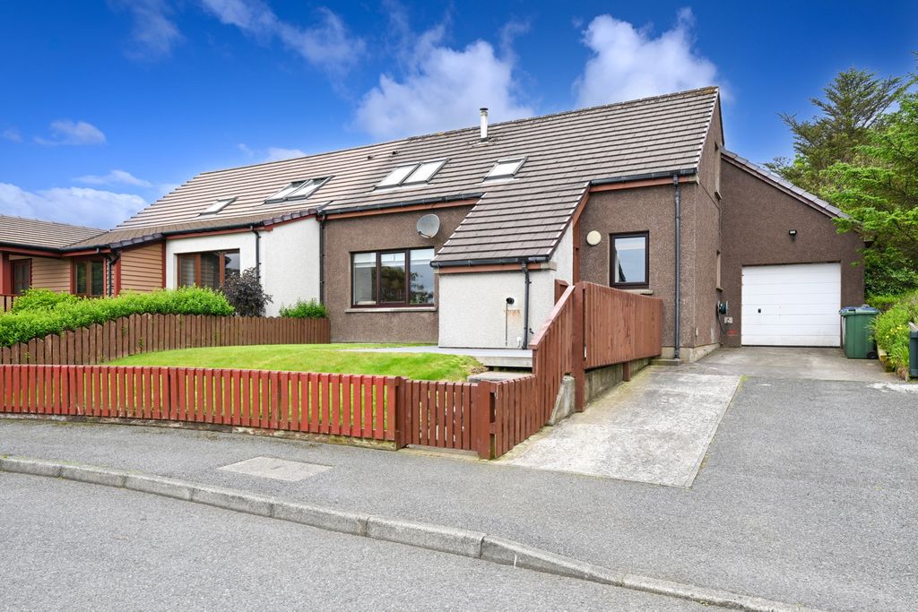 Property photo 1 of 49
