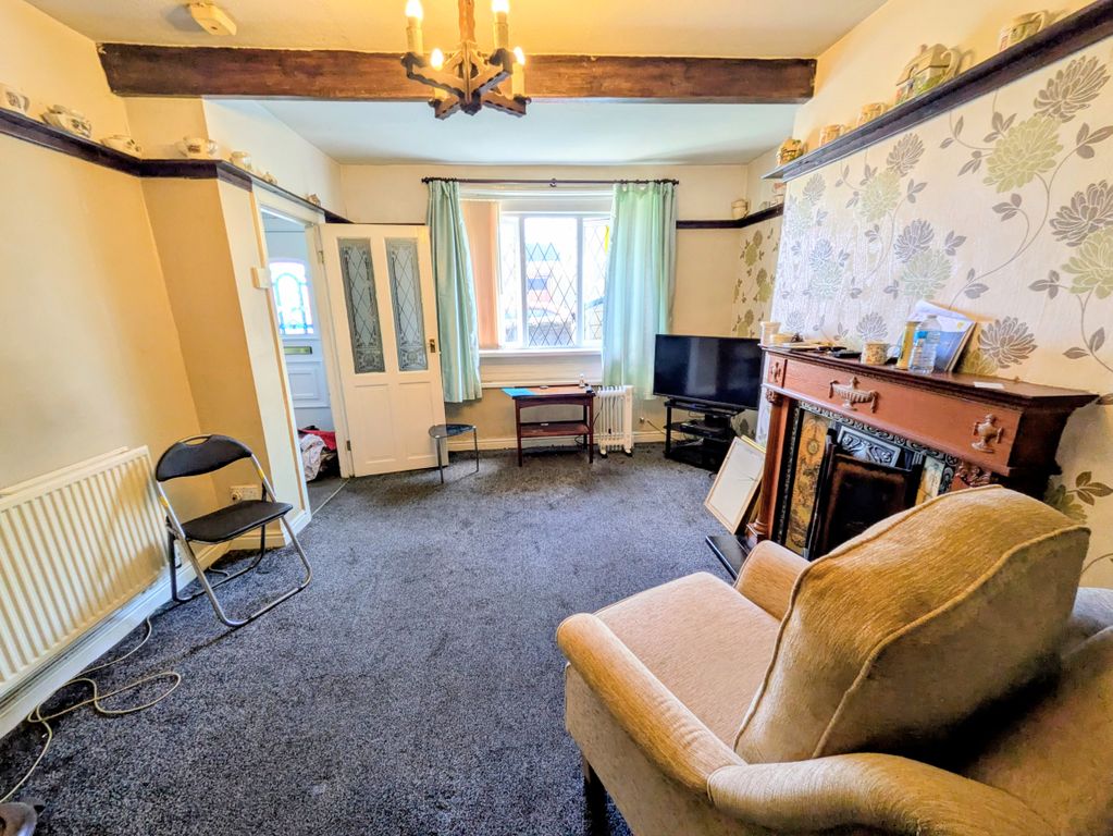 Property photo 2 of 9 1000041078