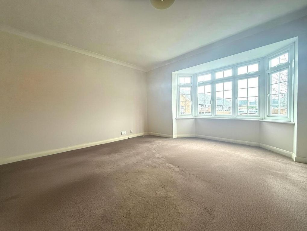 Property photo 2 of 5 Living Room.Jpg