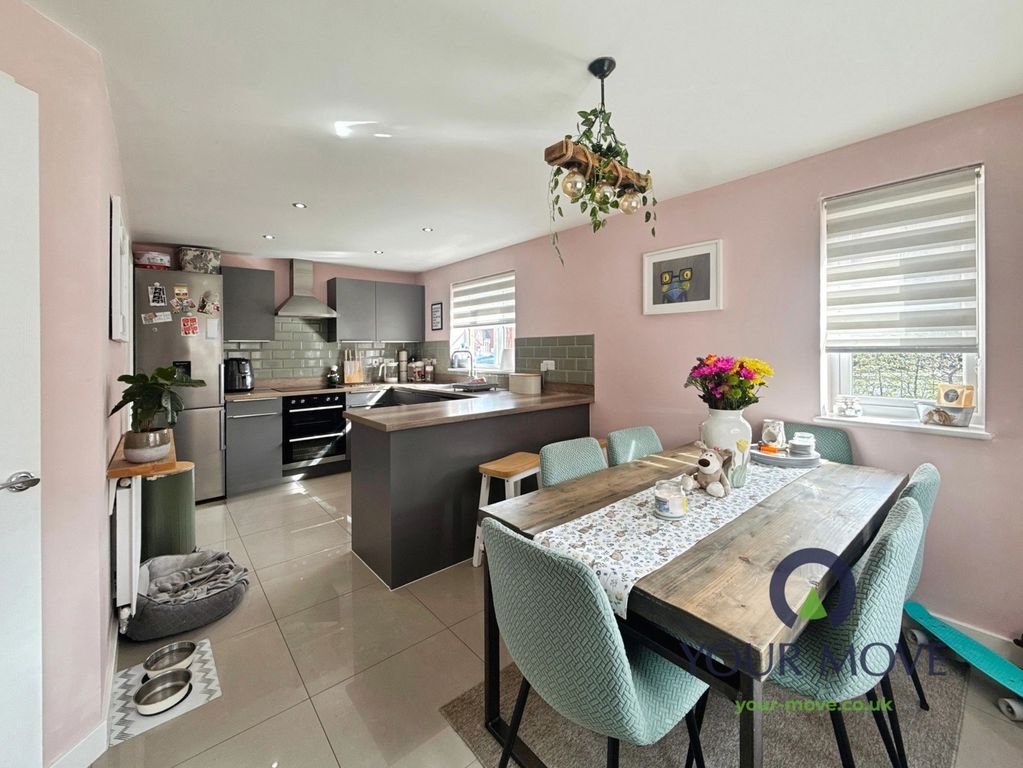 Property photo 3 of 18 Pbox-Img.Jpg