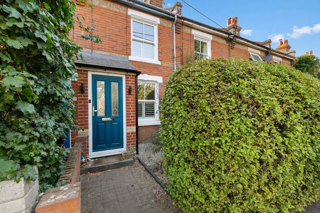 Property photo 2 of 18