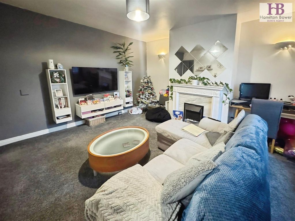 Property photo 3 of 11 Dd985302-Img_1863.Jpeg