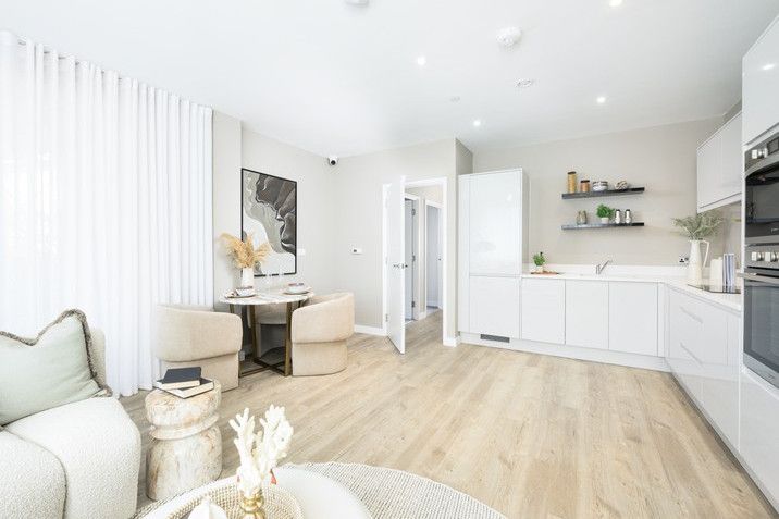 Property photo 3 of 13 Vb5167264  Sjh0977 Edit 716x515