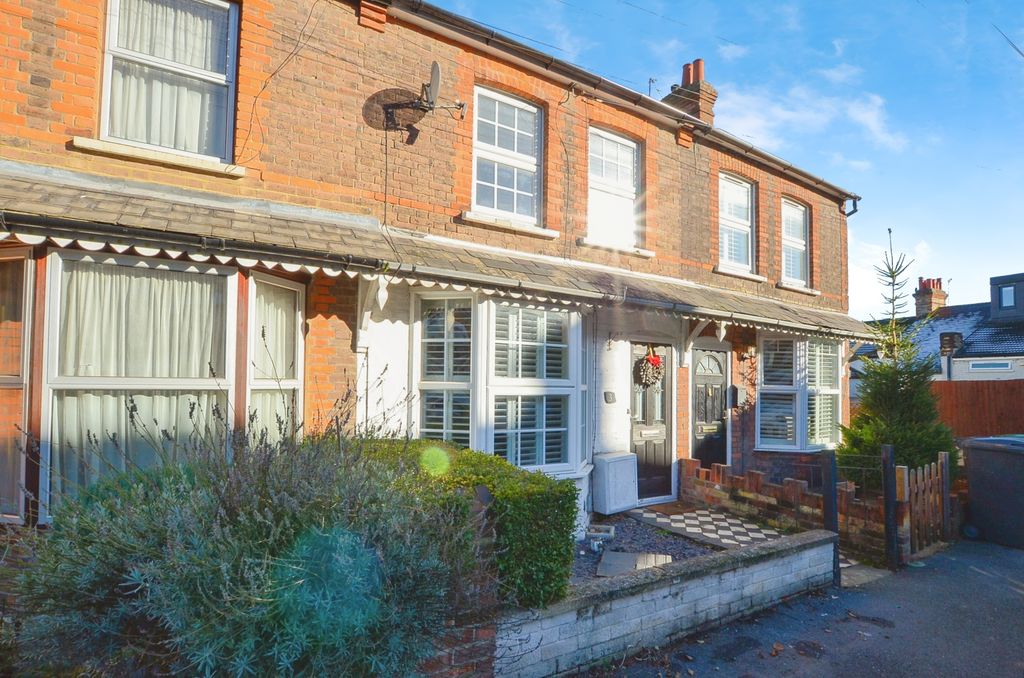 Property photo 2 of 19