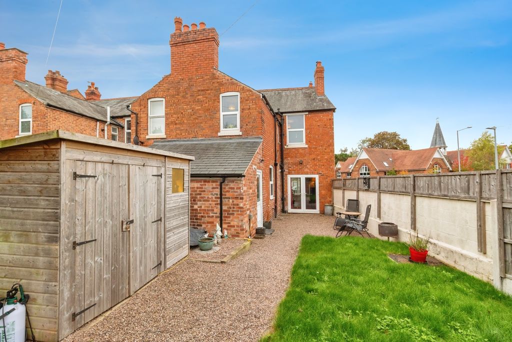 Property photo 3 of 19 4413664