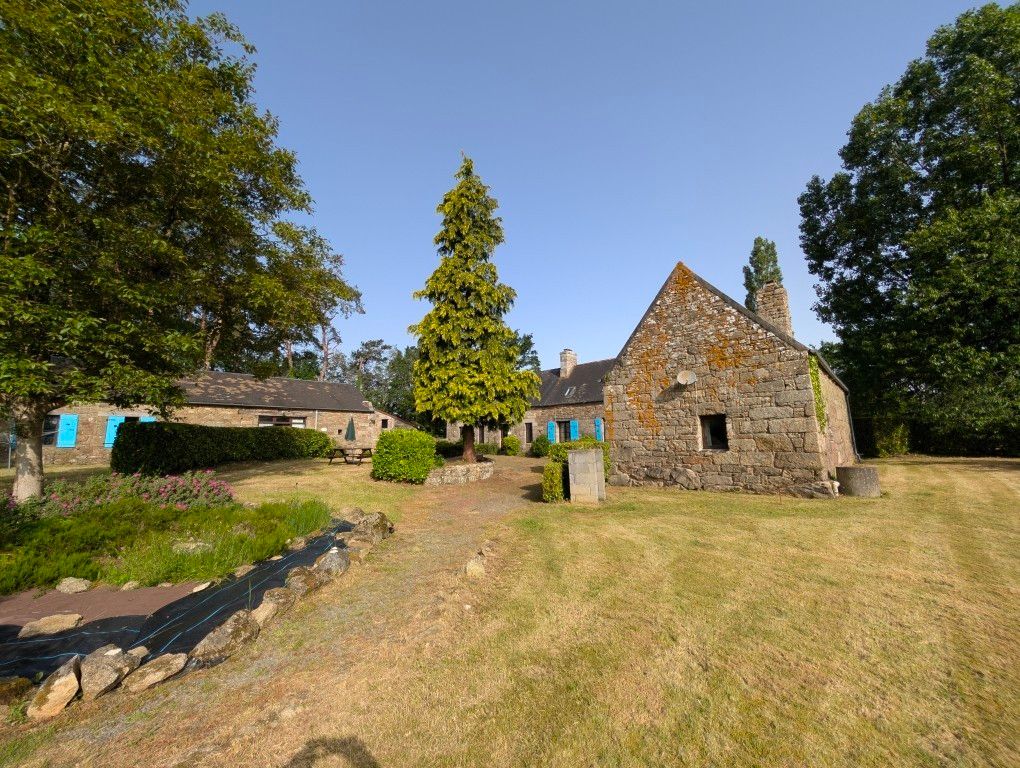 Property photo 1 of 40