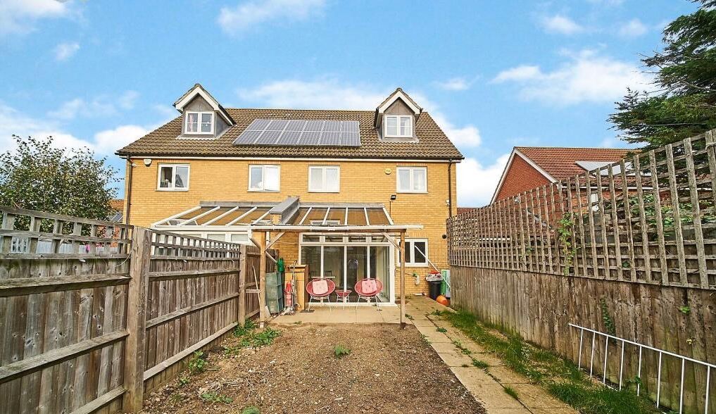 Property photo 3 of 25