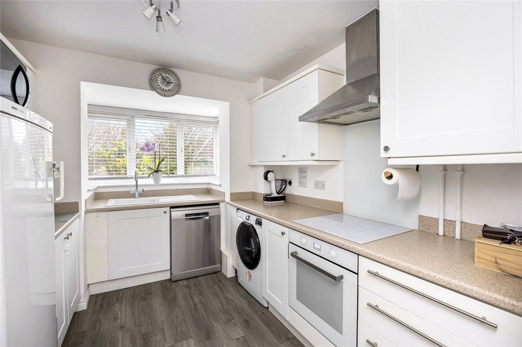 Property photo 2 of 24 Picture No. 06