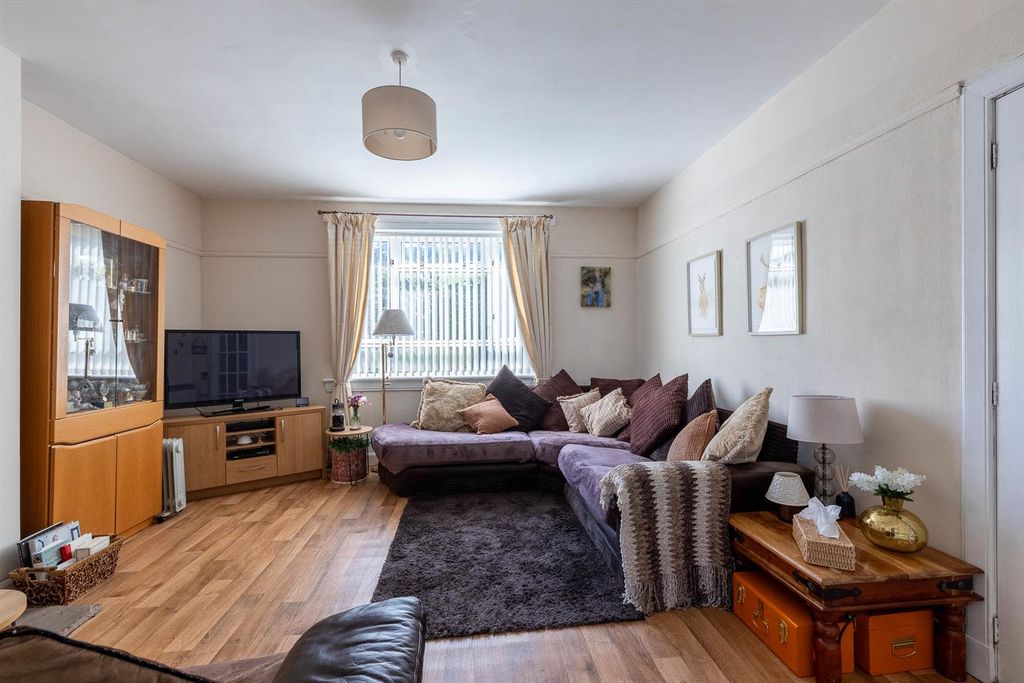 Property photo 2 of 24 46, Banklands Newburgh-48.Jpg