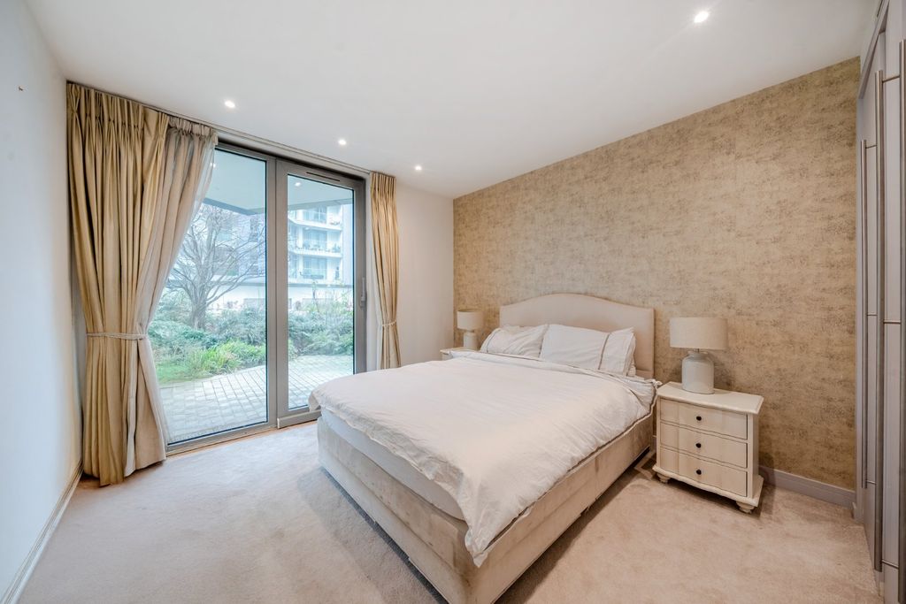 Property photo 3 of 16 Picture No. 06