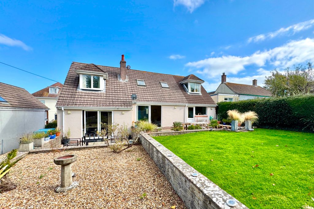 Property photo 1 of 21