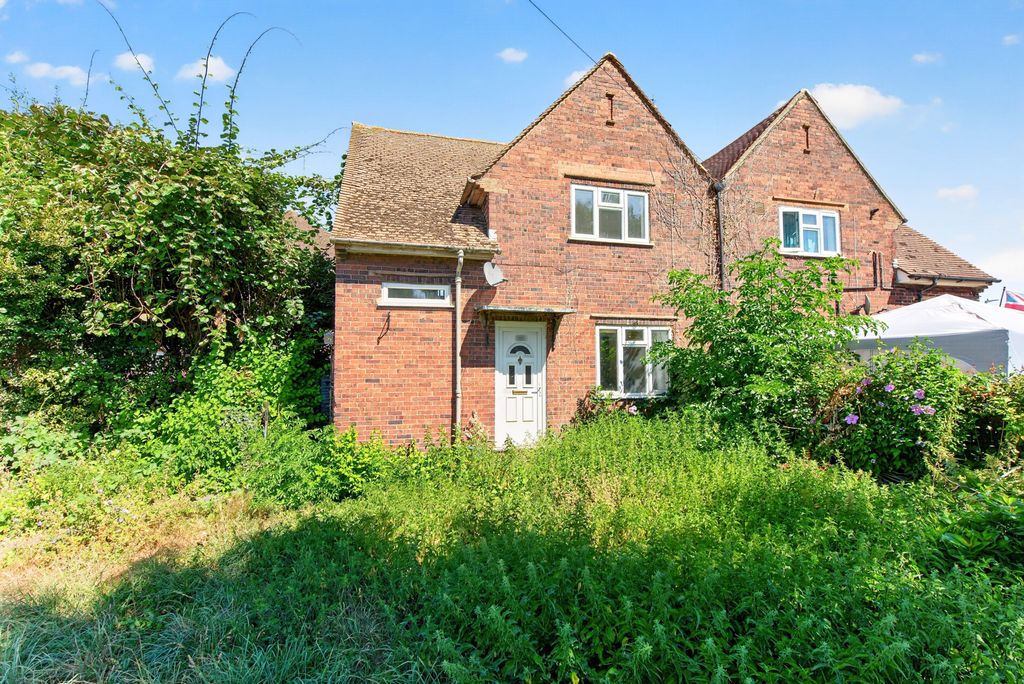 Property photo 2 of 19