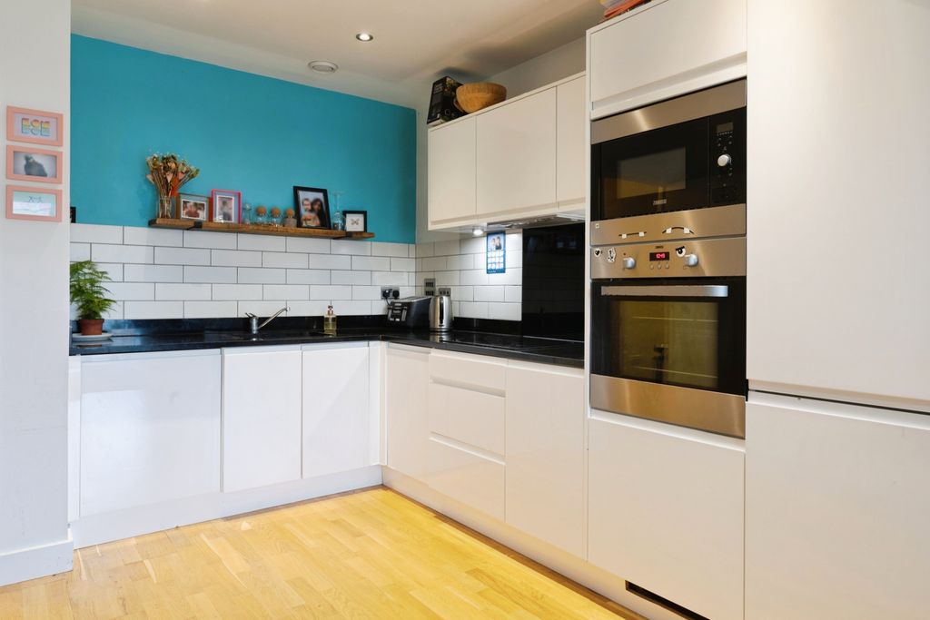 Property photo 3 of 20 Fs_260126_06