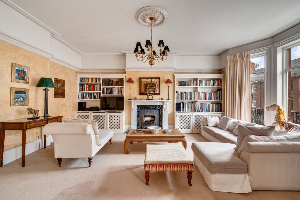 Property photo 1 of 27