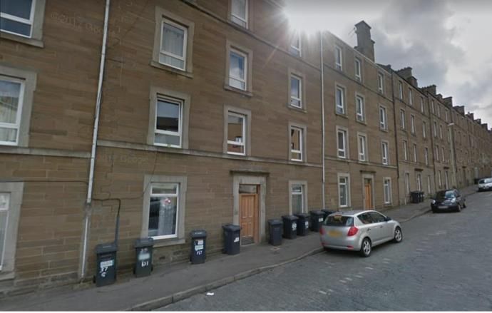 Property photo 2 of 10