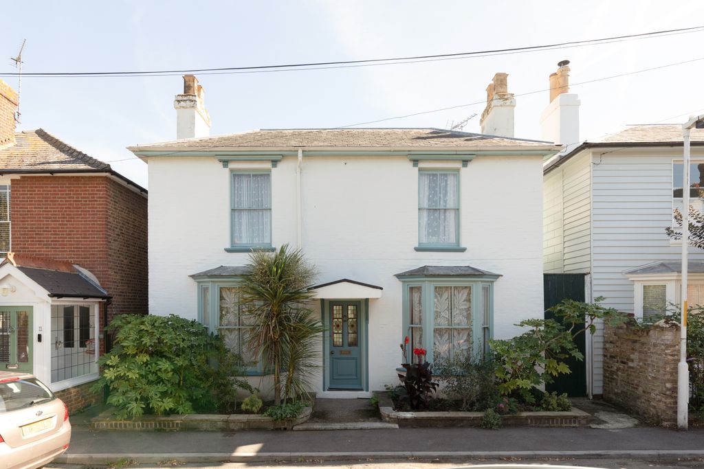 Property photo 1 of 47