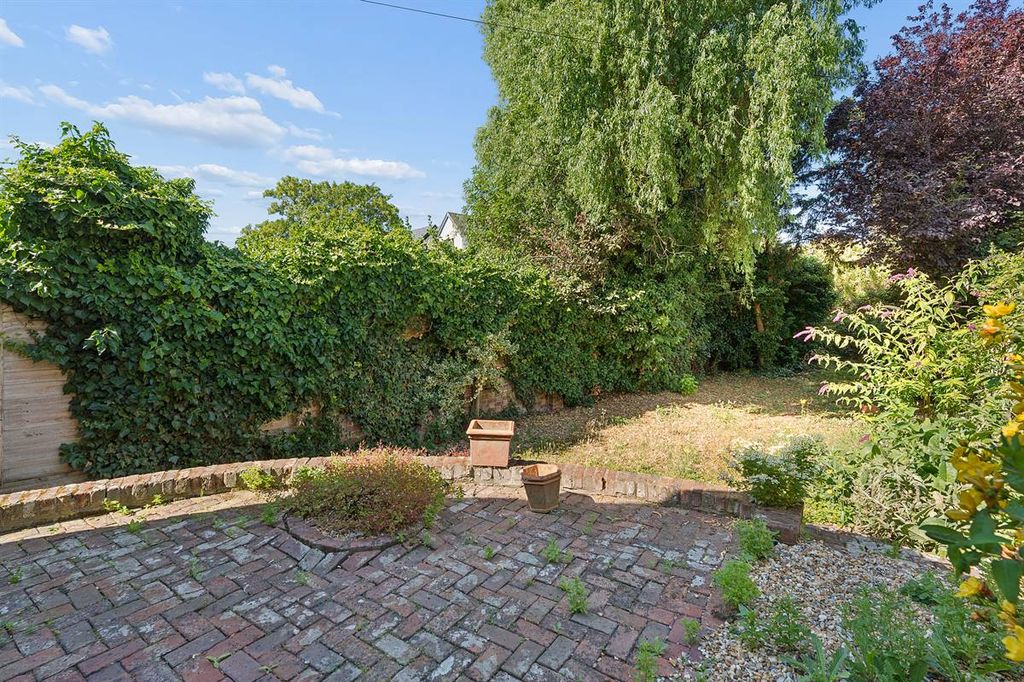 Property photo 3 of 18