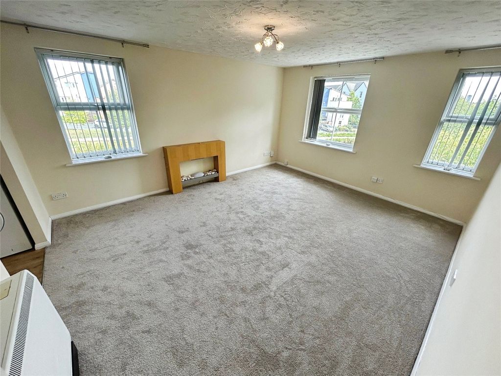 Property photo 2 of 4 Picture No. 03