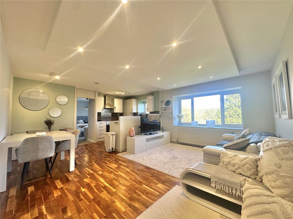 Property photo 3 of 13 Picture No. 08