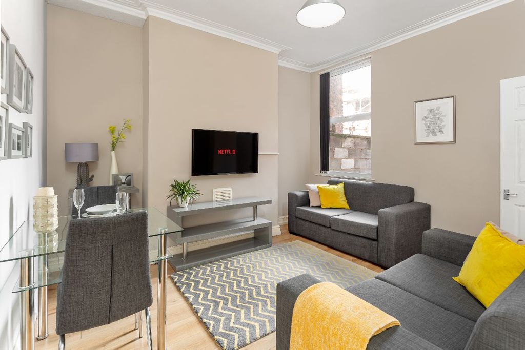 Property photo 1 of 26