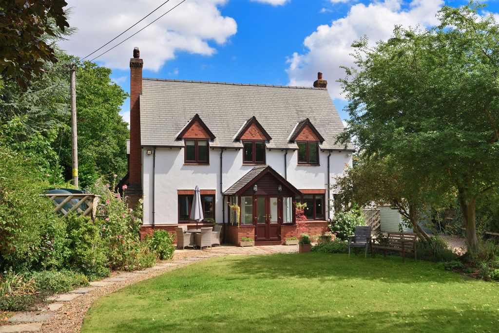Property photo 1 of 31
