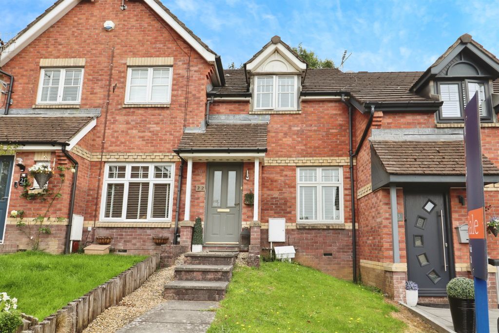Property photo 1 of 17