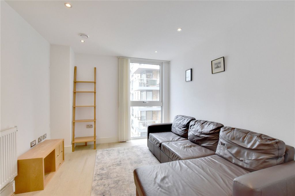 Property photo 2 of 11 Picture No. 02