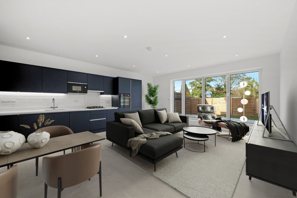 Property photo 2 of 10 5412242