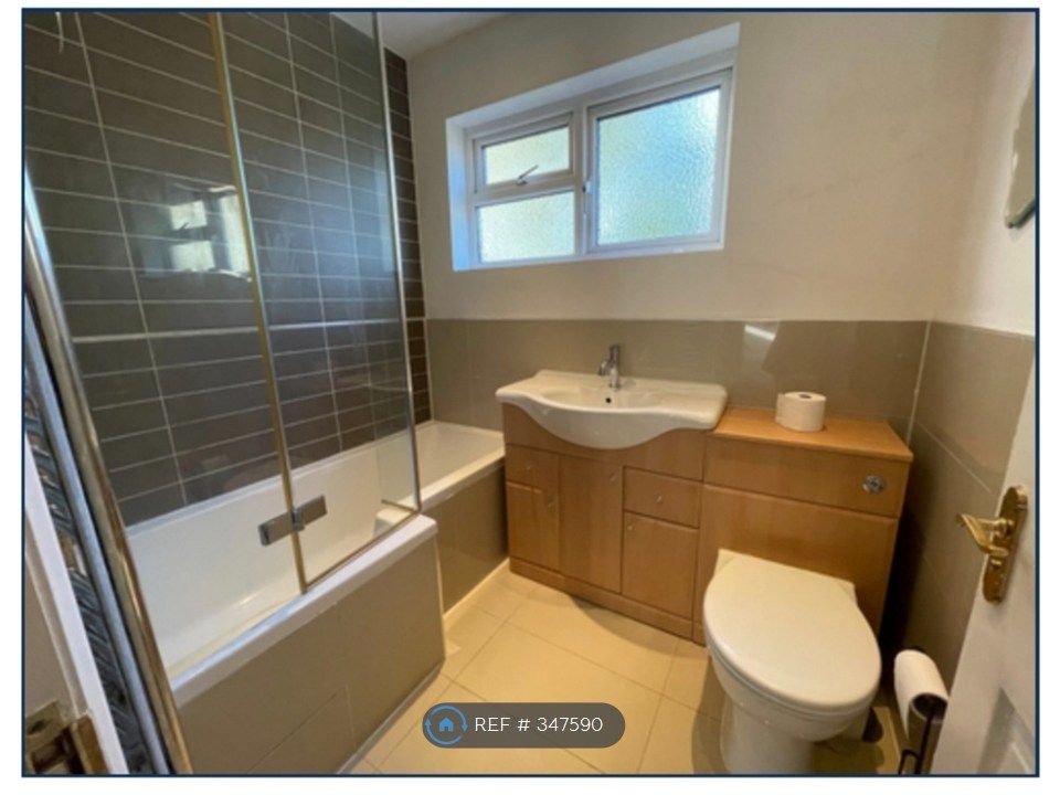 Property photo 2 of 3