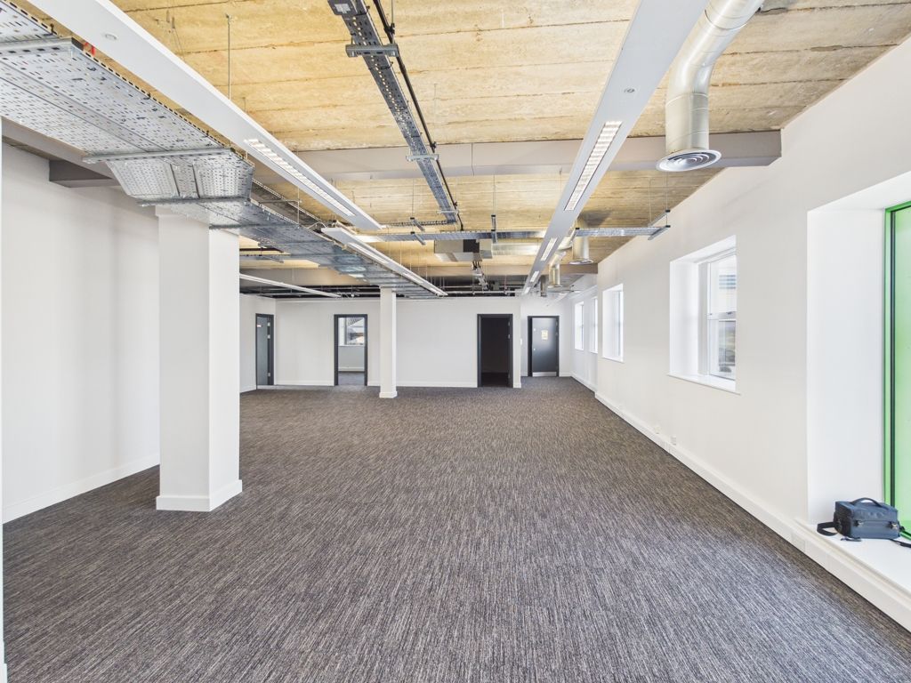 Property photo 2 of 6 Photo 3