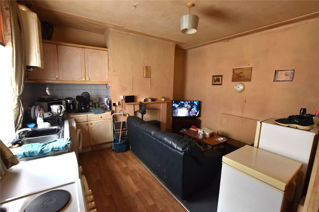 Property photo 2 of 8 Picture No. 02