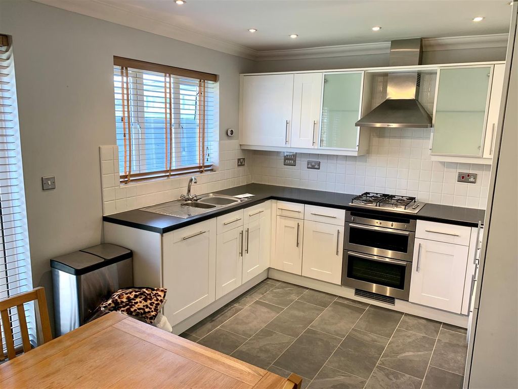Property photo 2 of 19 3.Jpg