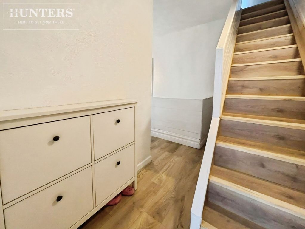 Property photo 2 of 15 Pbox-Img.Jpg