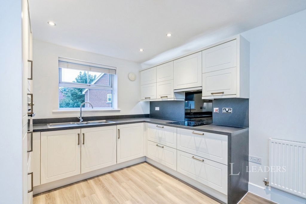 Property photo 2 of 9 Pbox-Img.Jpg