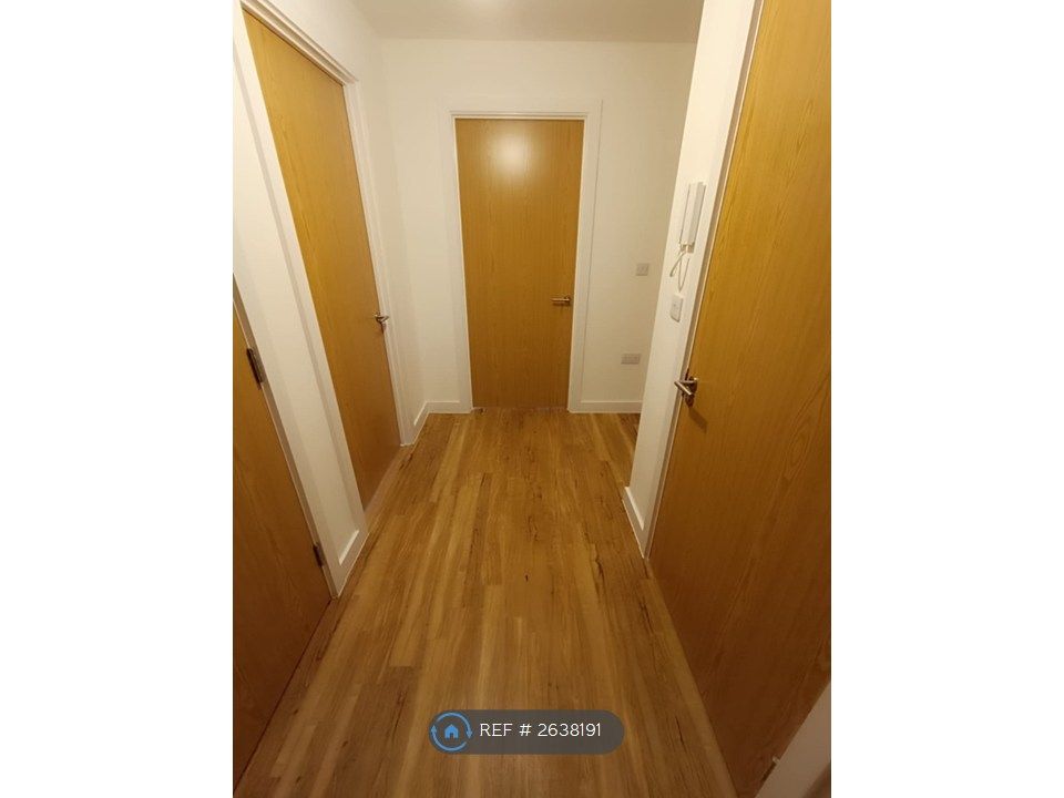 Property photo 2 of 26