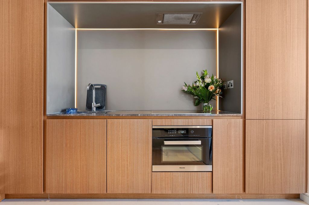 Property photo 2 of 11 Open Plan Living