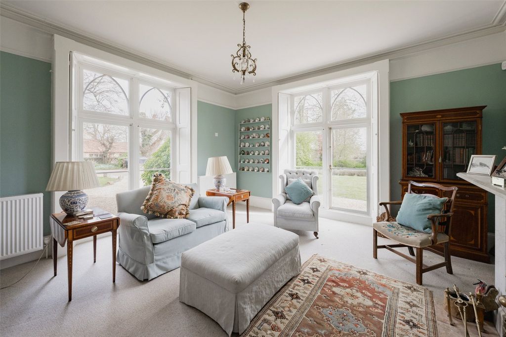 Property photo 3 of 13 Drawing Room