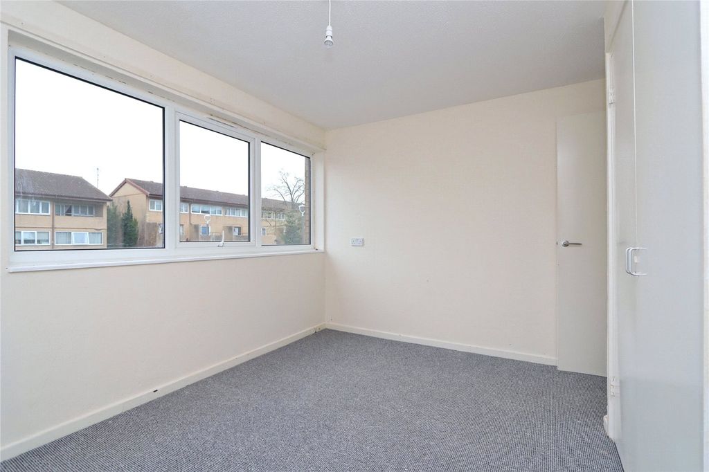 Property photo 3 of 10 Picture No. 06