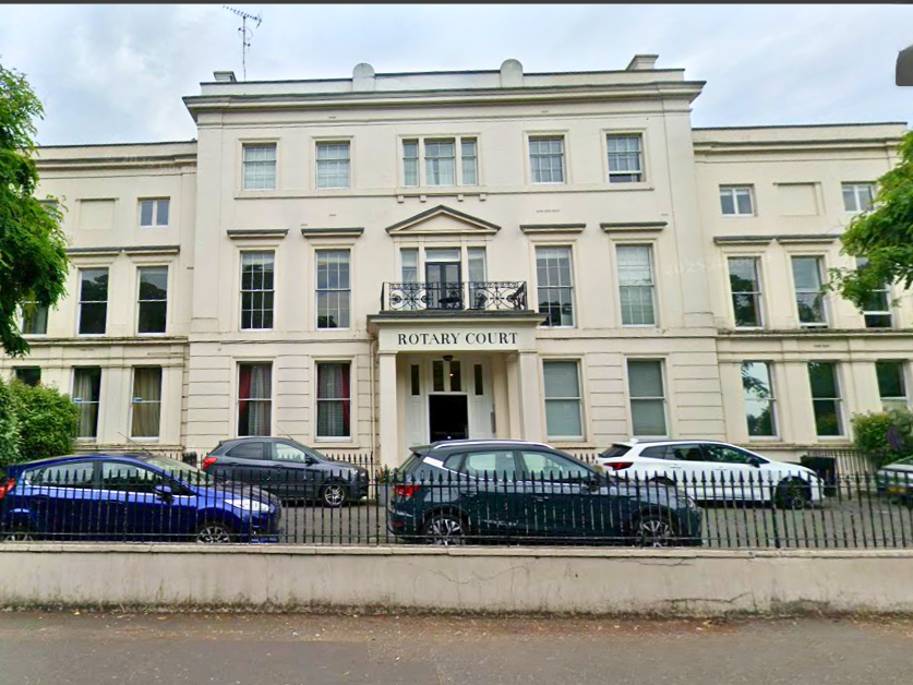 Property photo 1 of 9