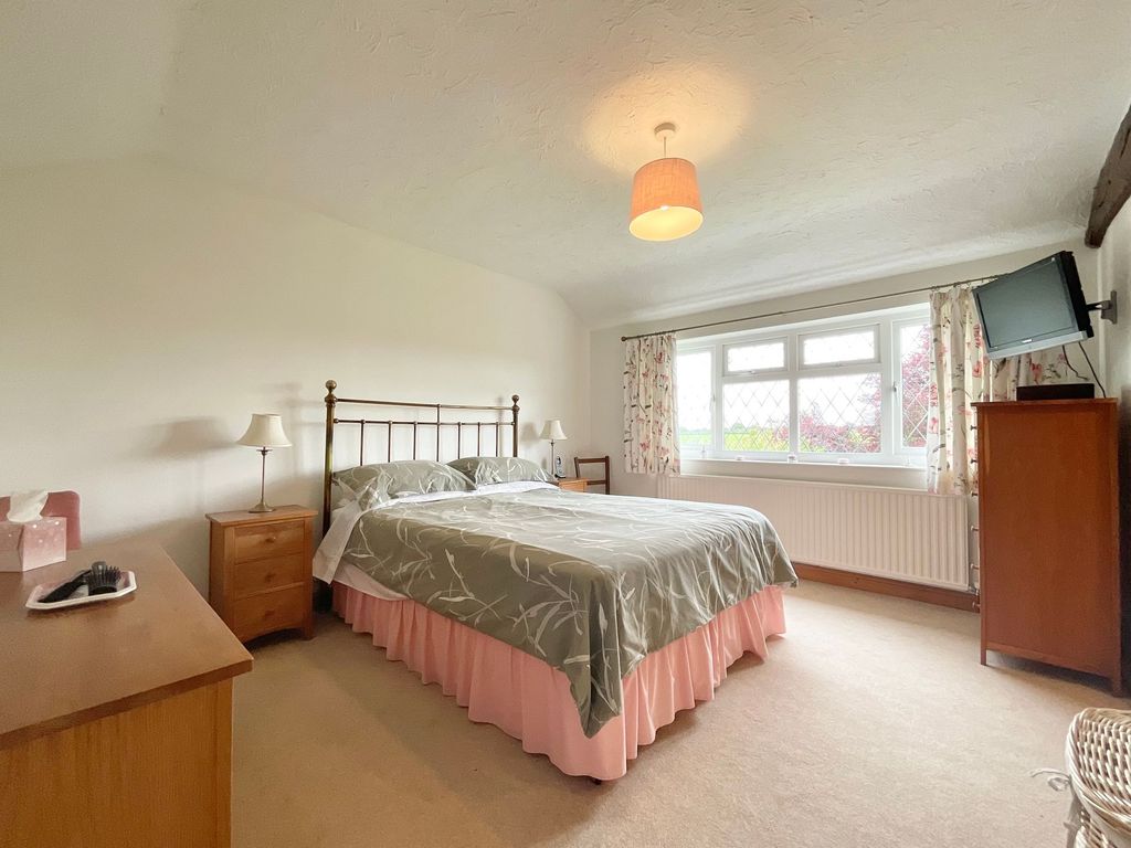 Property photo 3 of 30