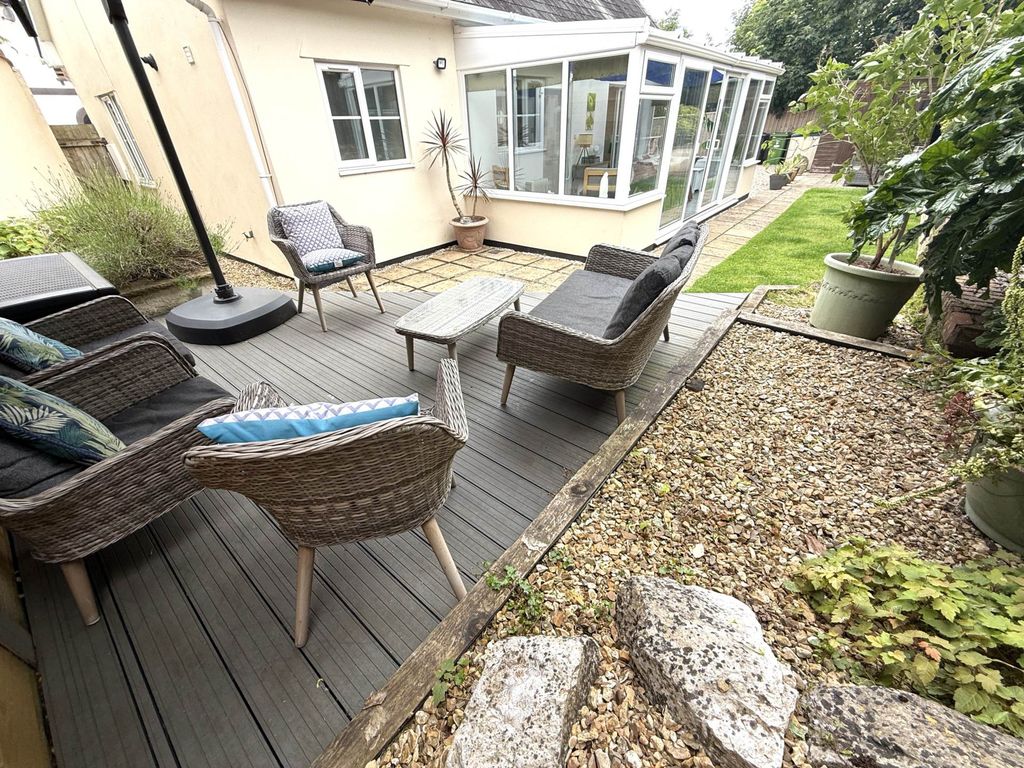 Property photo 3 of 15