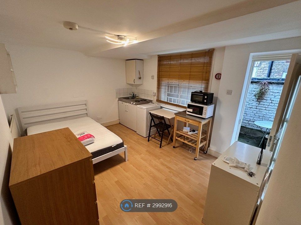 Property photo 1 of 6 Main 01
