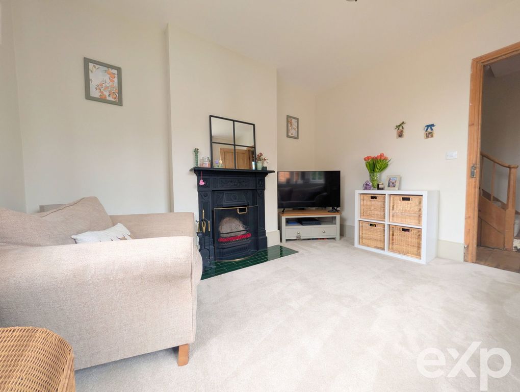 Property photo 2 of 21