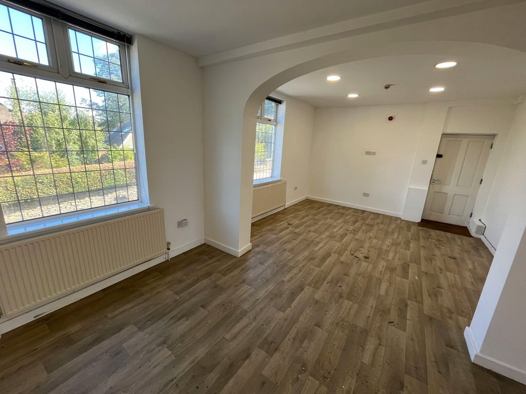 Property photo 3 of 8 Img_0144.Jpg