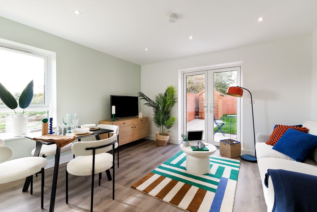 Property photo 1 of 13