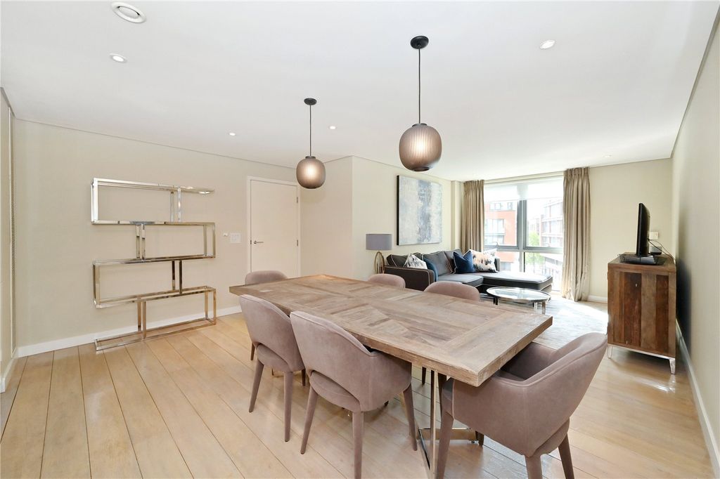 Property photo 3 of 10 Picture No. 05