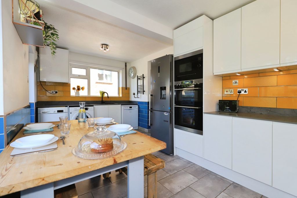 Additional image 9 of 3 bed semi-detached house for saleHolmwood Avenue, Kidderminster DY11